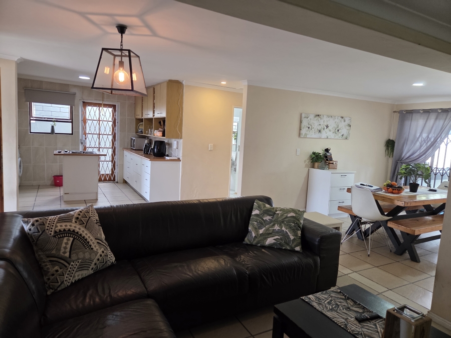 3 Bedroom Property for Sale in Windsor Park Western Cape
